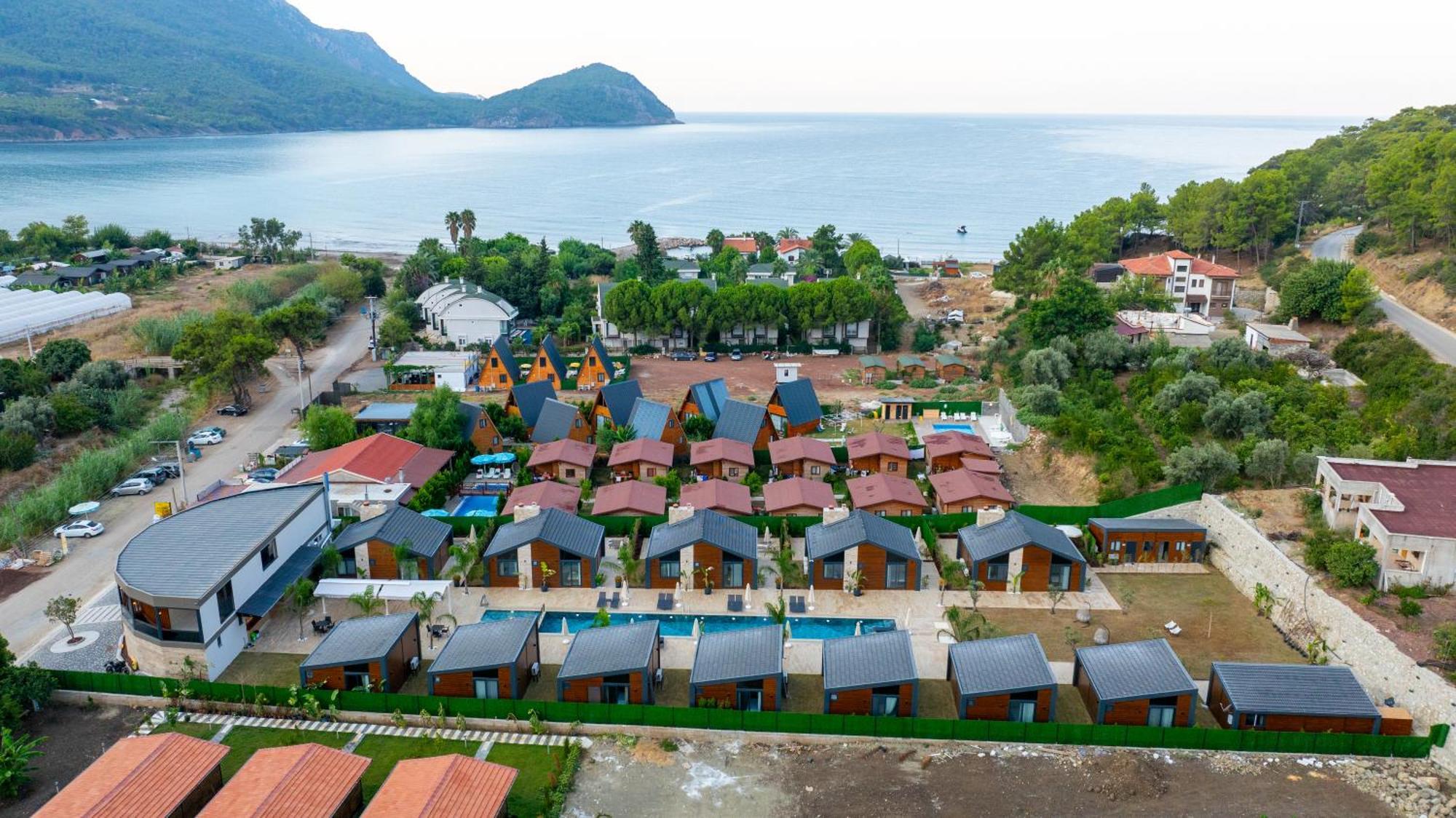 Rota Kilidonia Karaoez Suites&Villas ภายนอก รูปภาพ